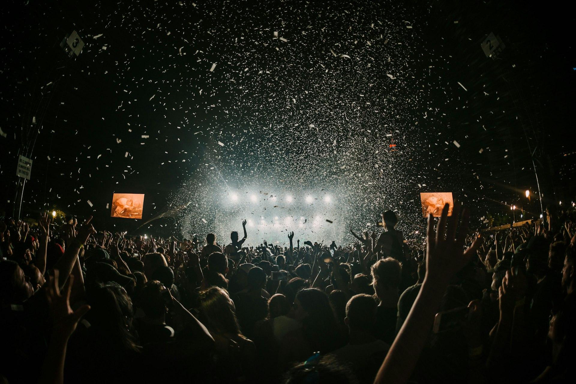 CONCERT HEADLINERS